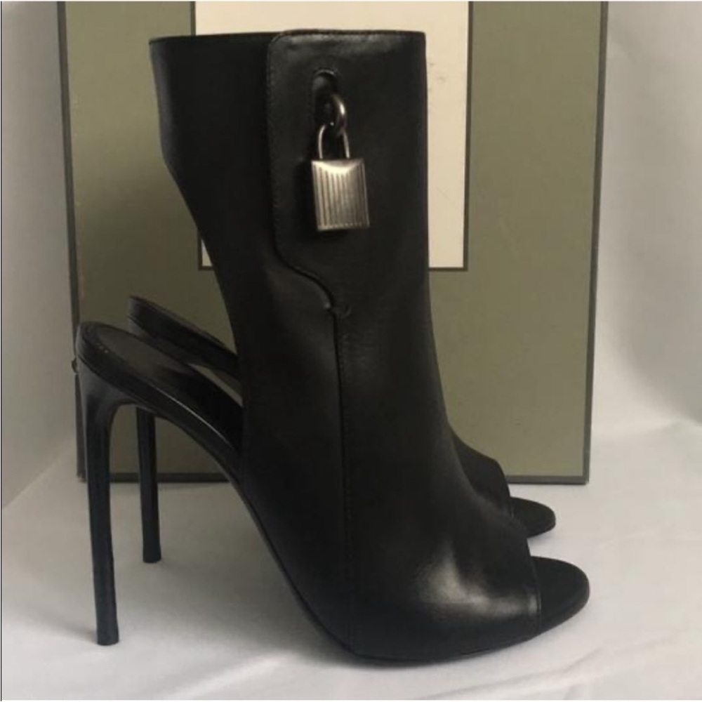 Elegant Black Leather Peep-Toe Heels